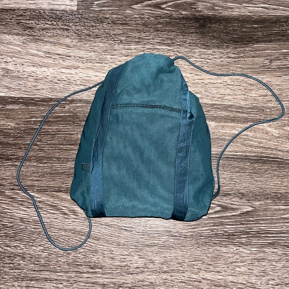 Lululemon Translu Anorak - Picture 6 of 7